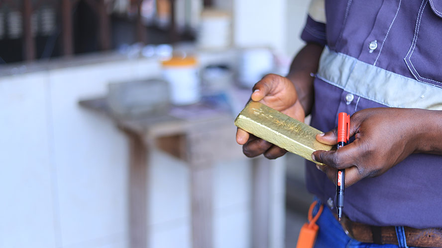 Gold being melted in a refactor